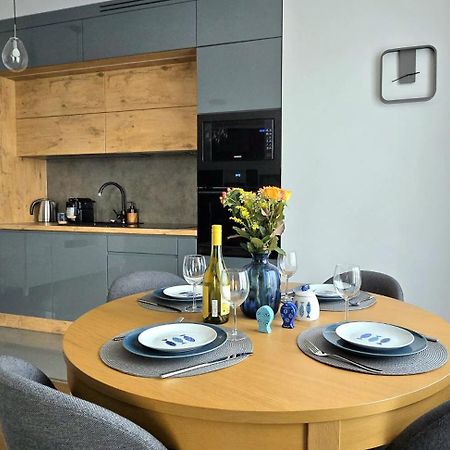 Apartament Dreams Przystan Letnica By Triapart Gdansk Exterior photo